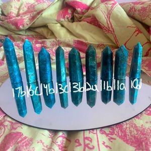 Medium/large blue apatite tower